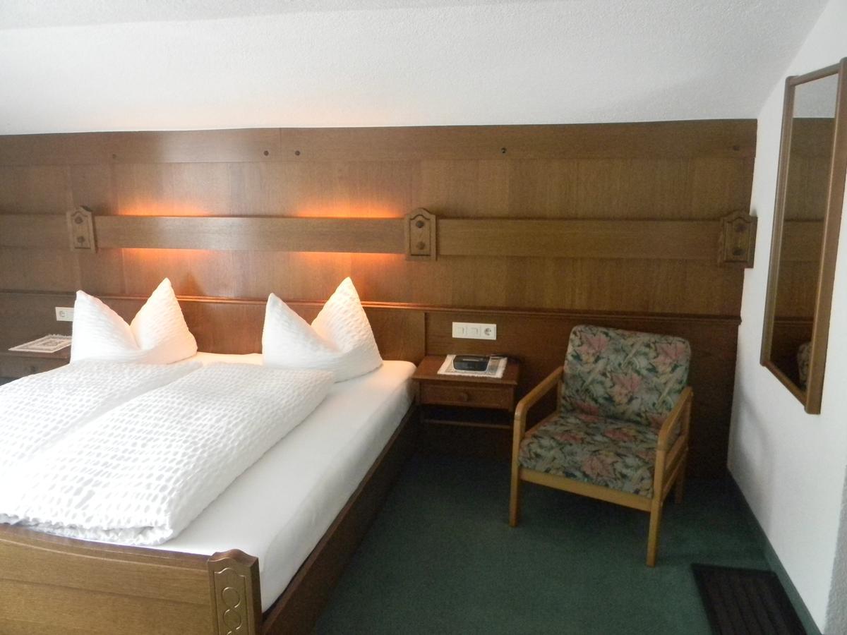 Haus Zentner Hotel Nauders Bagian luar foto
